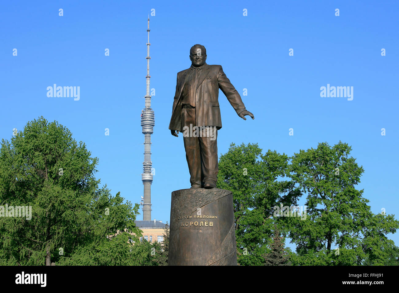 Denkmal für die sowjetischen Rakete Ingenieur und Raumfahrzeuge Chefdesigner Sergei Pavlovich Korolev (1907-1966) in Moskau, Russland Stockfoto