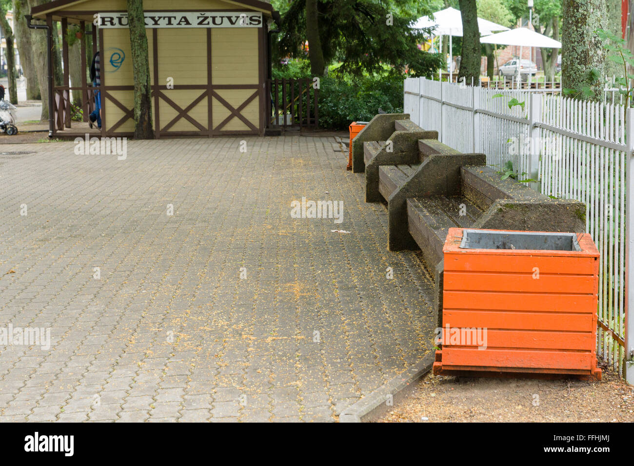 PALANGA, Litauen - AUGUST 08,2015: In den Straßen von Palanga. Palanga ist der größte Kurort in Litauen. Stockfoto