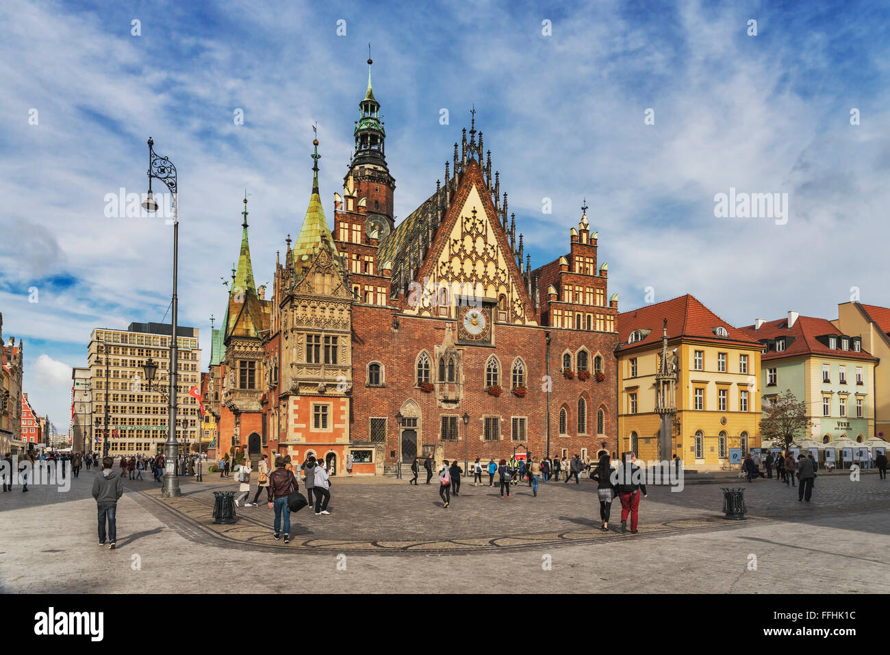 Das alte Rathaus von Breslau entstand im 13. Jahrhundert, Rynek, Wroclaw, niedriger Woiwodschaft Schlesien, Polen, Europa Stockfoto