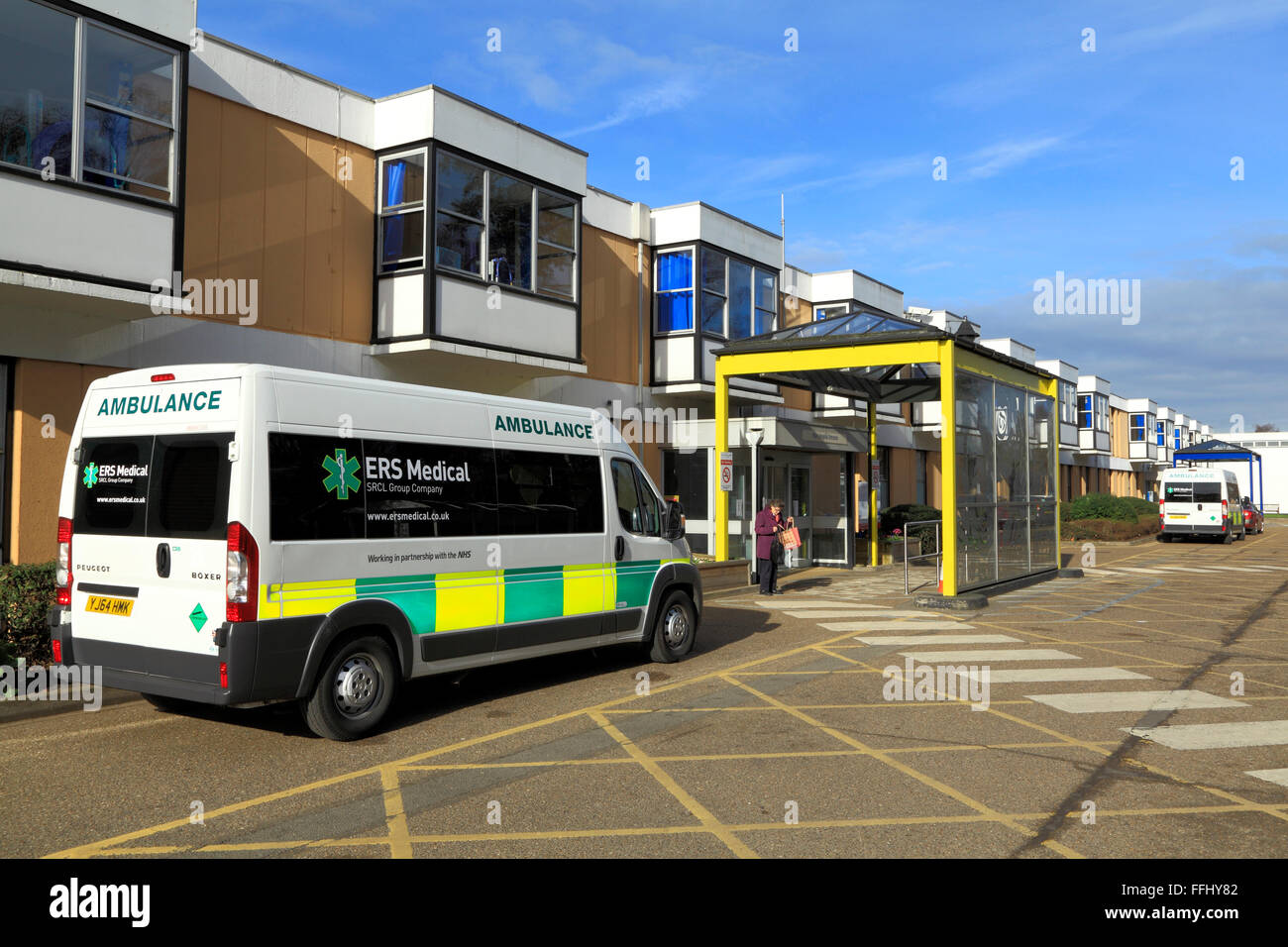 Krankenhaus der Königin-Elizabeth, englische N H S Krankenhäuser, Kings Lynn, ERS Krankenwagen, Norfolk, England UK Stockfoto