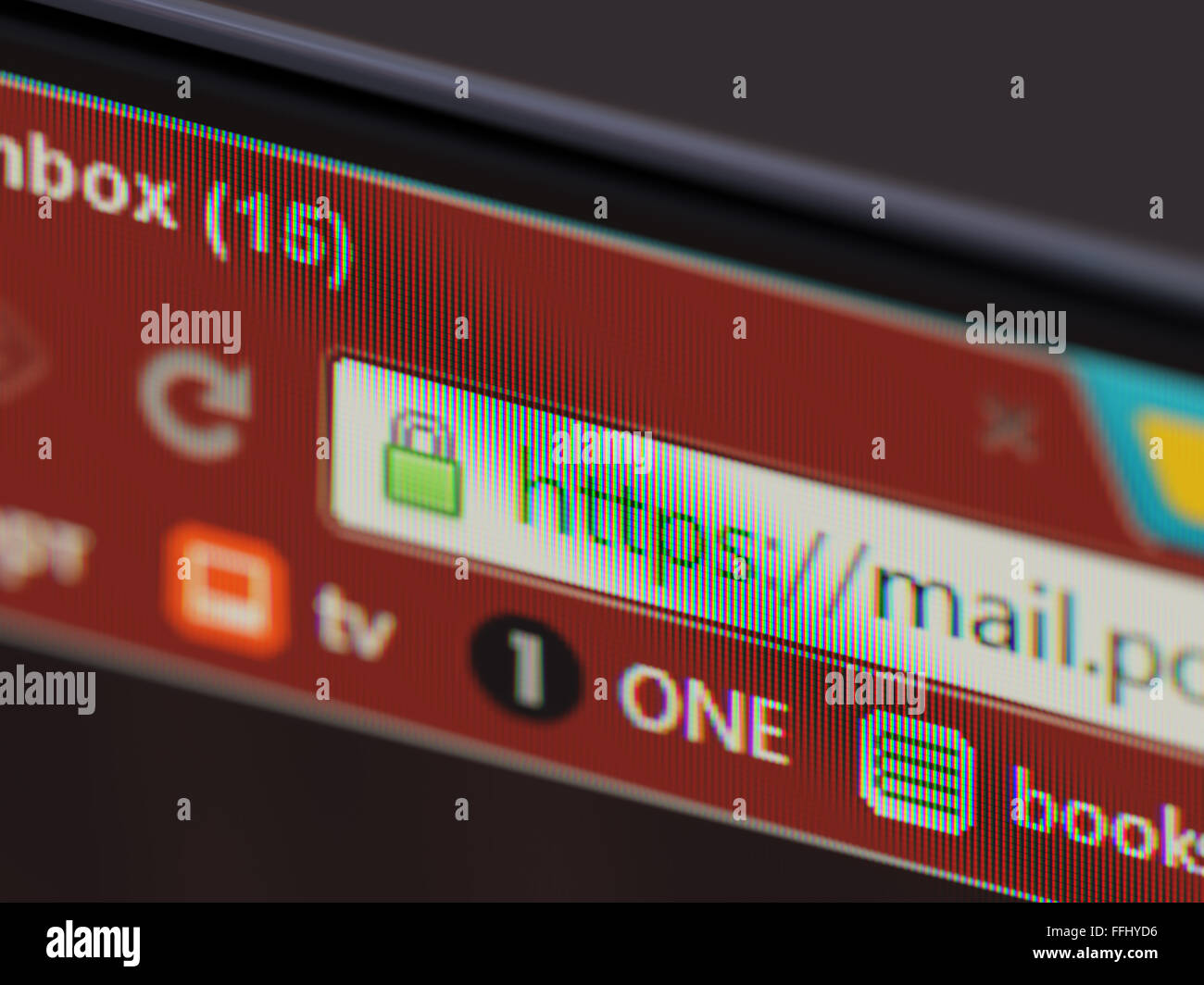HTTPS sichere Verbindung Zeichen in der Adresszeile des Browsers auf dem Computerdisplay hautnah Stockfoto