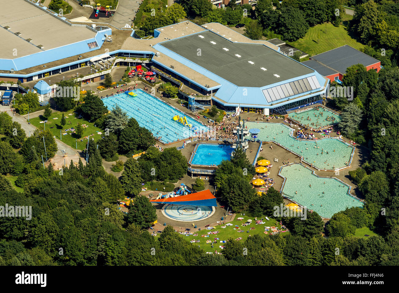 Luftaufnahme, Sport Paradies Gelsenkirchen, Freibad, Gelsenkirchen
