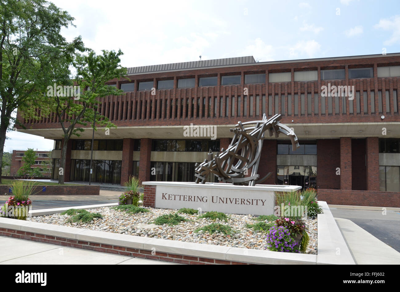 FLINT, MI - 22 AUGUST: Campus Center von Kettering Universität am 22. August 2015 erscheint hier. Stockfoto