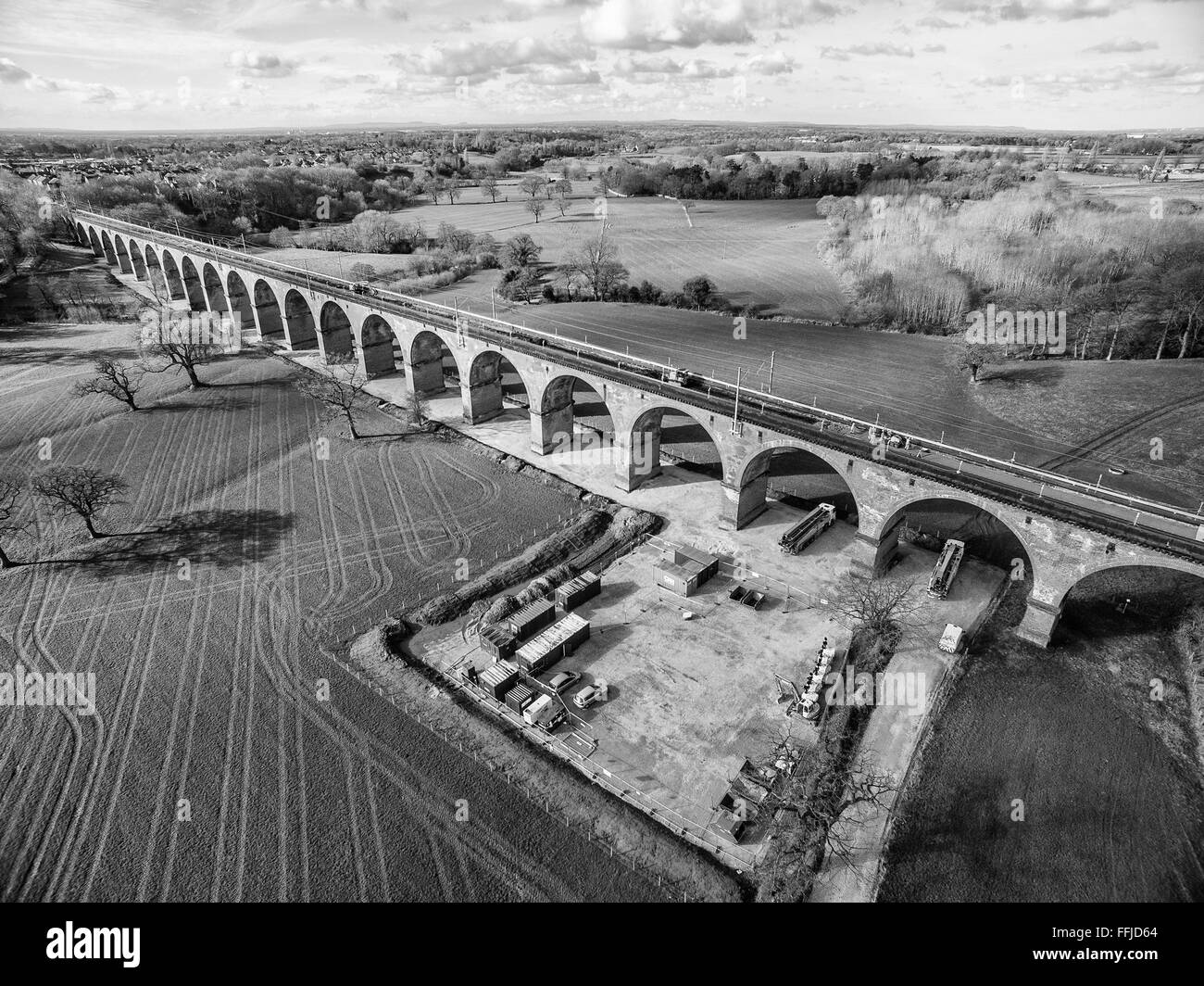 Holmes Chapel Eisenbahnviadukt Luftaufnahmen während Network Rail großen Tiefbau 14. Februar 2016 Stockfoto