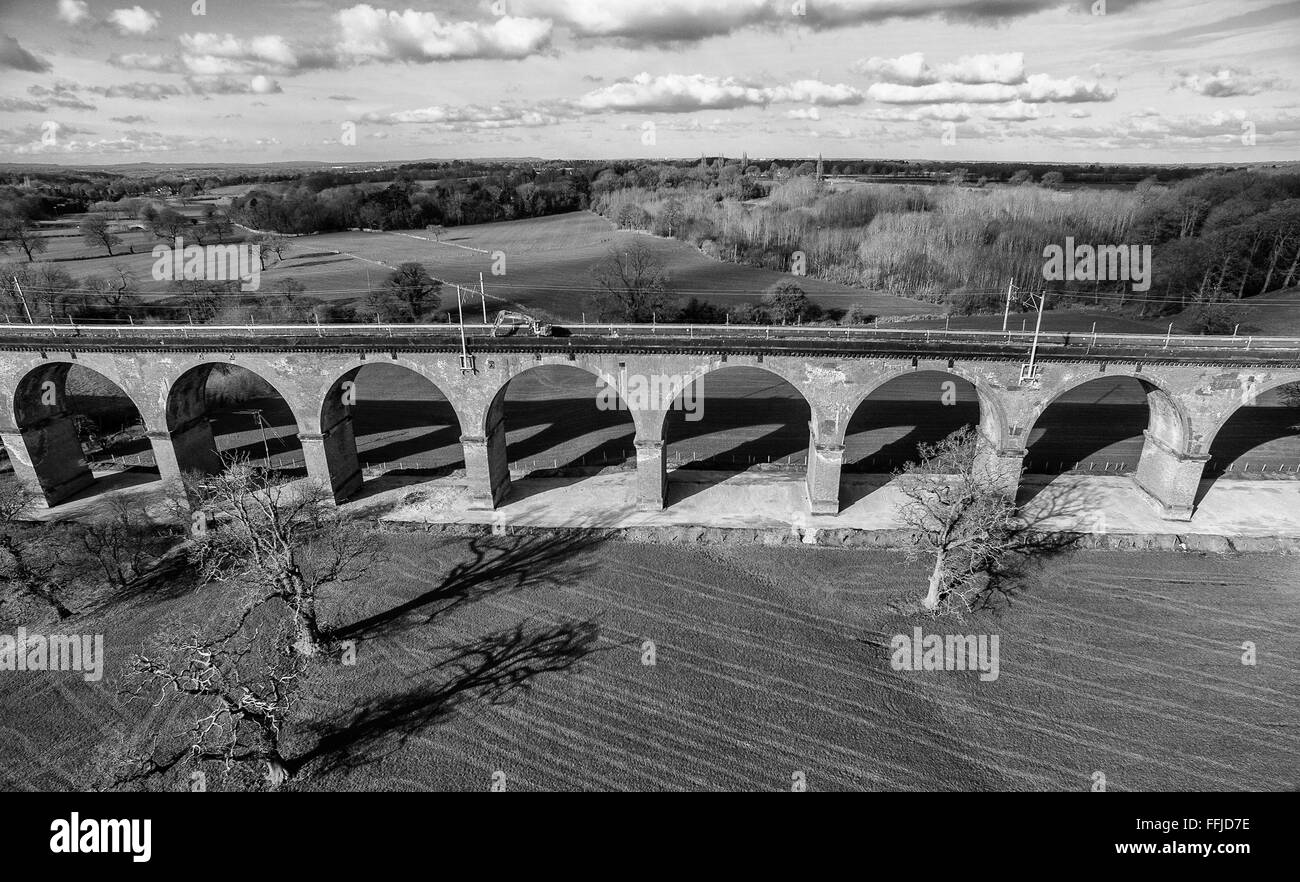 Holmes Chapel Eisenbahnviadukt Luftaufnahmen während Network Rail großen Tiefbau 14. Februar 2016 Stockfoto