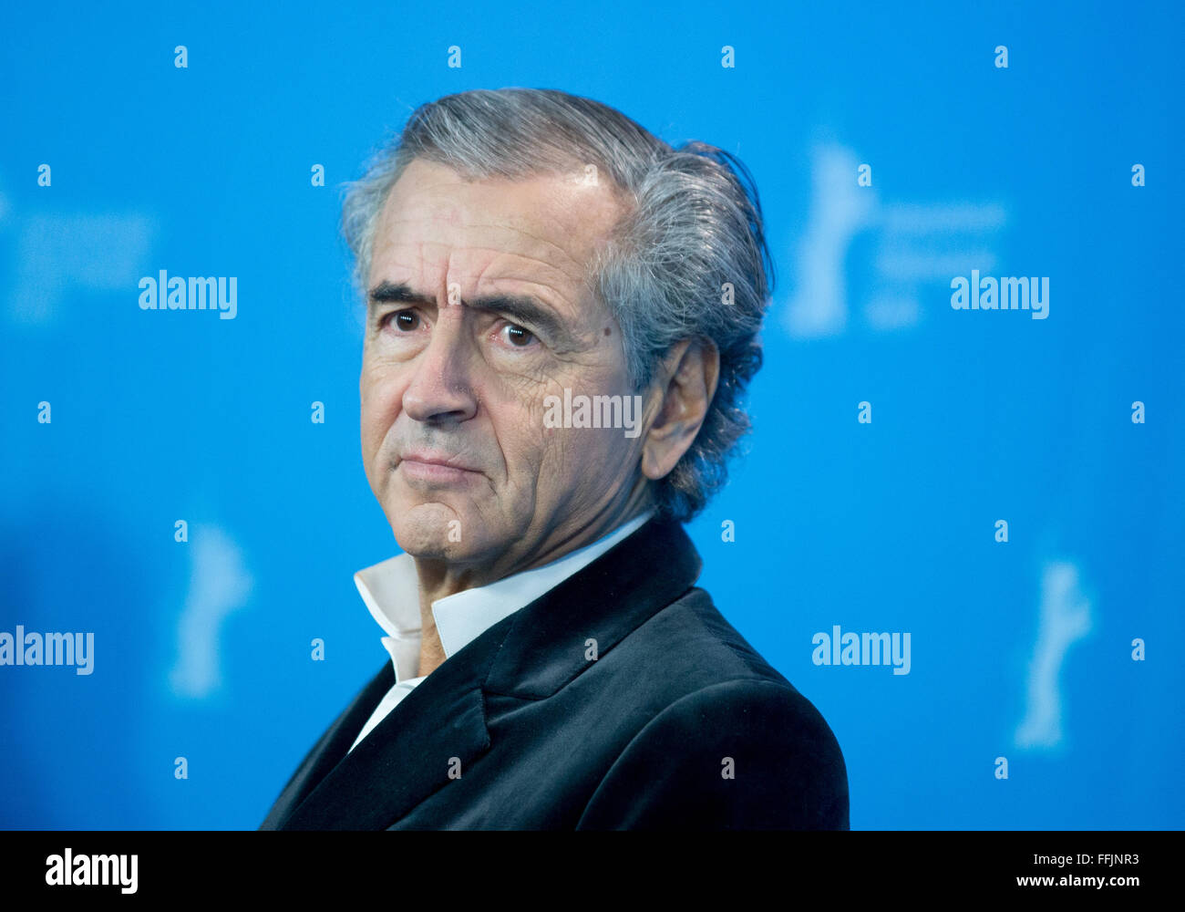 Berlin, Deutschland. 15. Februar 2016. 66. Internationalen Filmfestspiele in Berlin, Deutschland, 15. Februar 2016. Foto-Aufruf "Smrt u Sarajevu/Mort À Sarajevo" (Death in Sarajevo): Autor Bernard-Henri Lévy. Der Film wird im Wettbewerb der Berlinale gezeigt. Die Berlinale läuft vom 11. Februar bis 21. Februar 2016. Foto: Ralf Hirschberger/Dpa/Alamy Live News Stockfoto