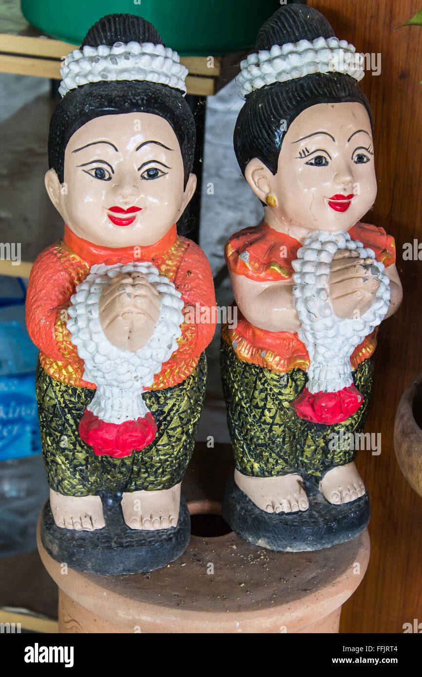 Thai Mädchen Skulptur für Sawasdee willkommen von thailand Stockfoto