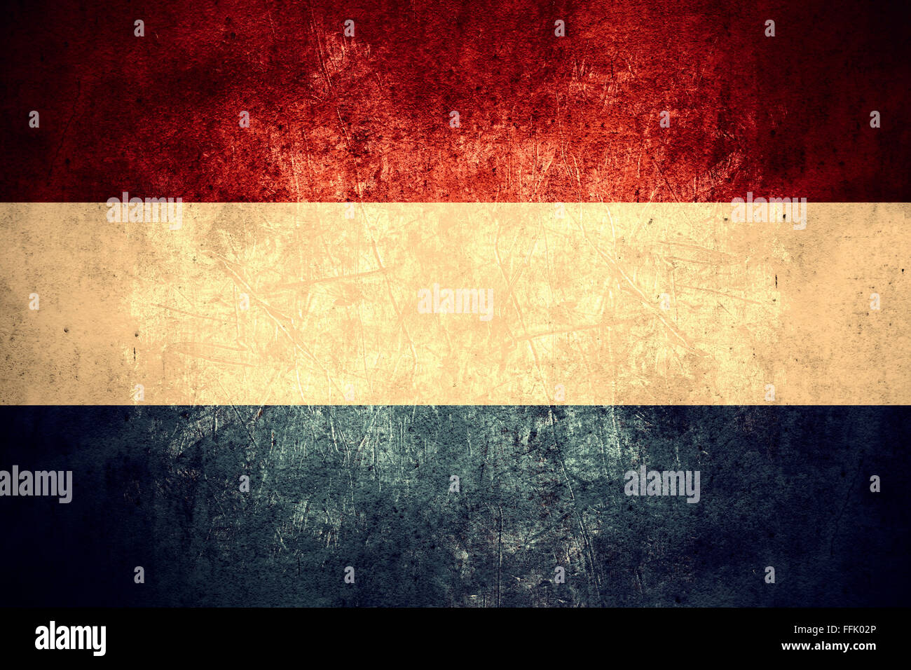 Flagge der Niederlande oder Niederländisch Banner auf grobe Muster Textur Vintage-Hintergrund, Niederlande Stockfoto