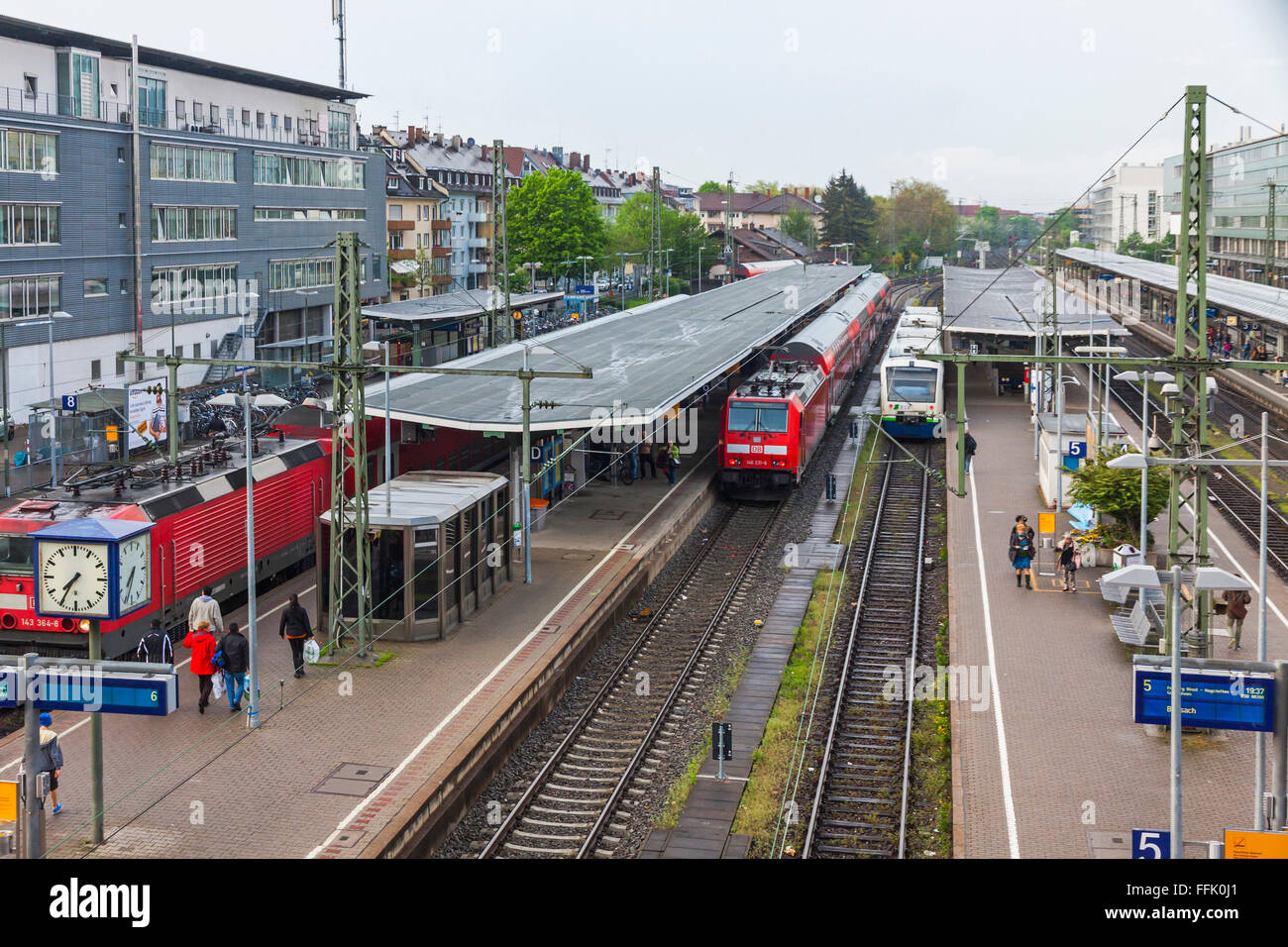 Freiburg Hauptbahnhof Bahnhof, Freiburg Im Breisgau, Deutschland ...