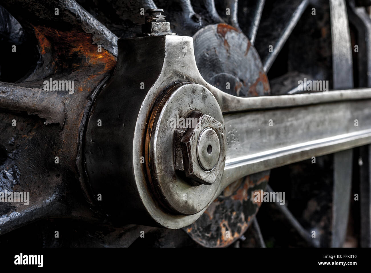 Ein detailliertes Foto zeigt Nahaufnahme von Vintage Lokomotive Antriebsräder und Antriebswellen Stockfoto