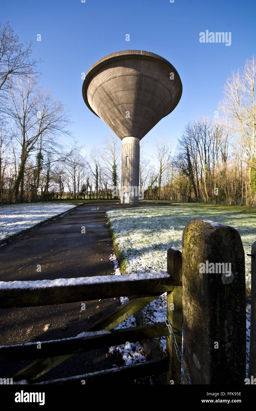 Moderne Wasserturm Stockfoto