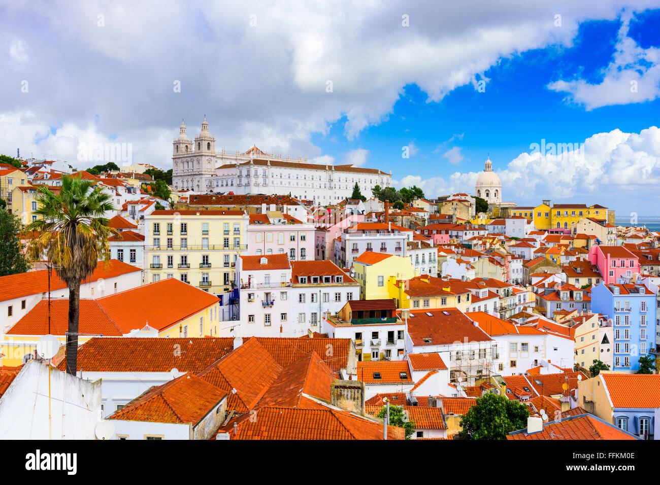 Lissabon, Portugal Stadt Skyline in der Alfama. Stockfoto