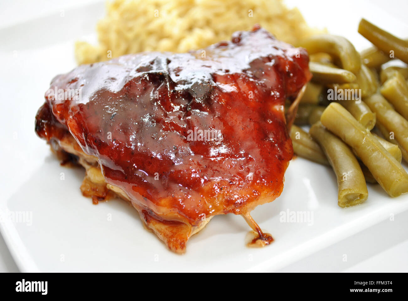 Gegrillte Hühnerkeule in Nahaufnahme Stockfoto