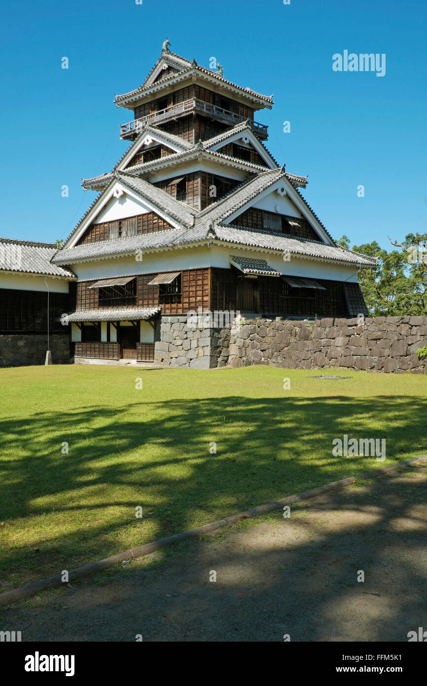 Uto-Turm, einer der wenigen ursprünglichen Gebäude im Komplex der Burg Kumamoto, Kumamoto Stockfoto