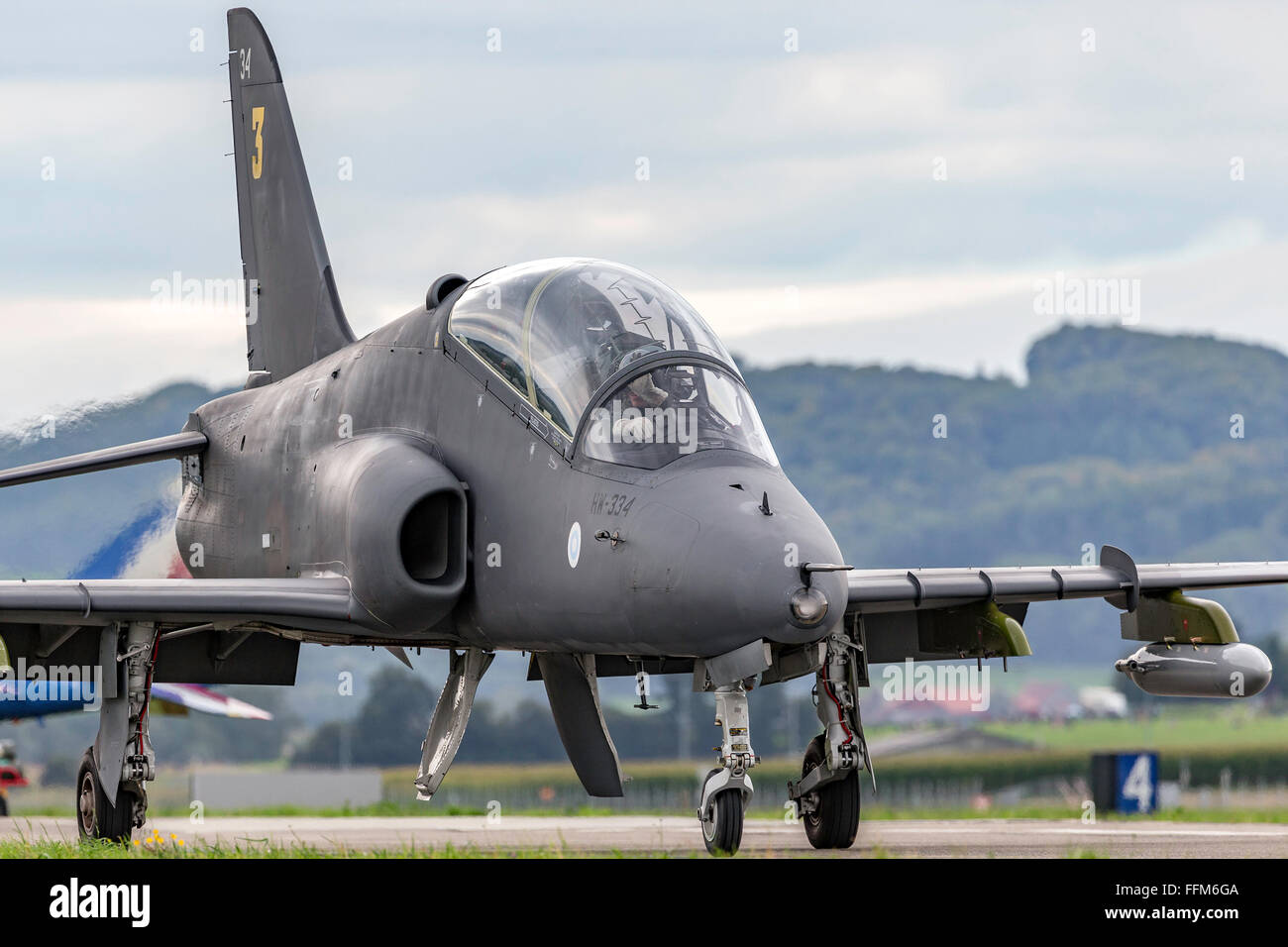 Finnische Luftwaffe betrieben British Aerospace Hawk Mk.51 Jet-Schulflugzeug der Midnight Hawks Bildung Display team Stockfoto