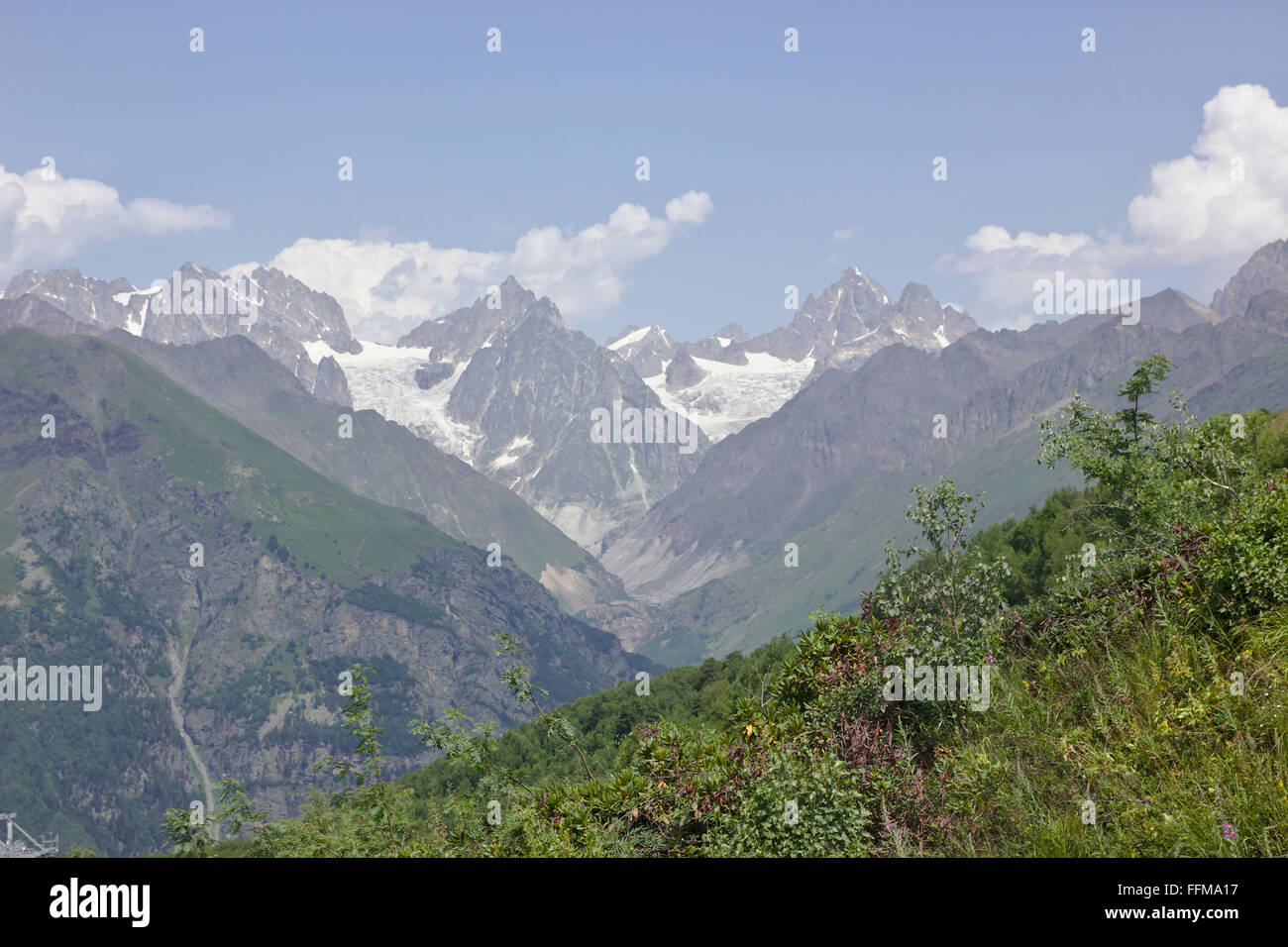 Tviberi Bereich oberhalb Mulakhi, Mesti Ushguli Trek, Svanti, Georgien Stockfoto