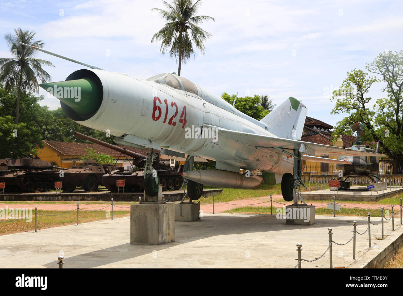 Nordvietnamesen MiG-21 im Musée Farbton angezeigt. Stockfoto