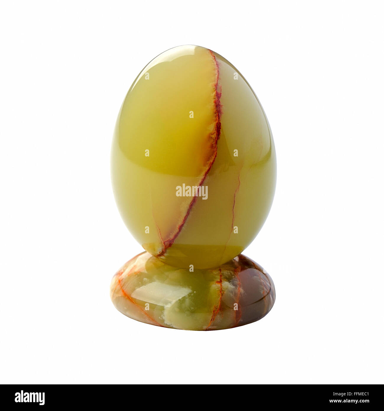 Onyx Ei auf weißem Hintergrund Stockfoto