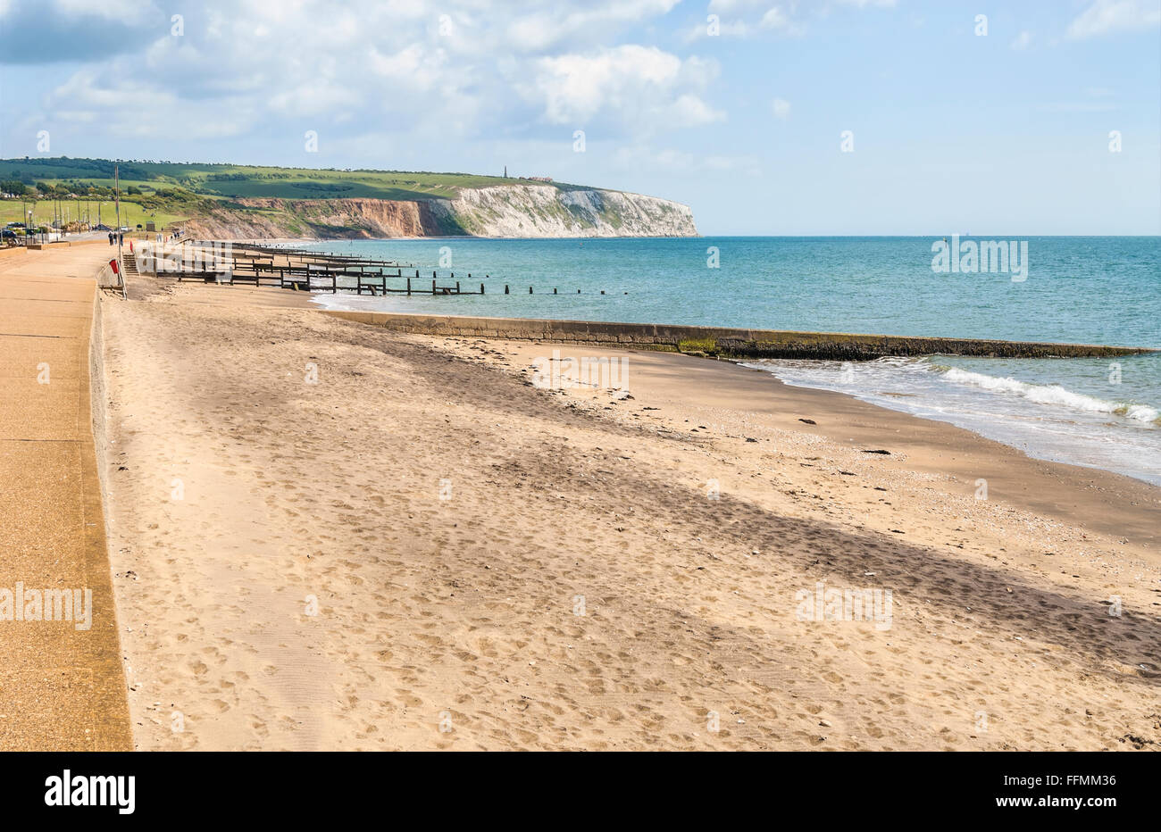 Blick über den Sandown Beach auf der Isle of Wight, Südengland Stockfoto