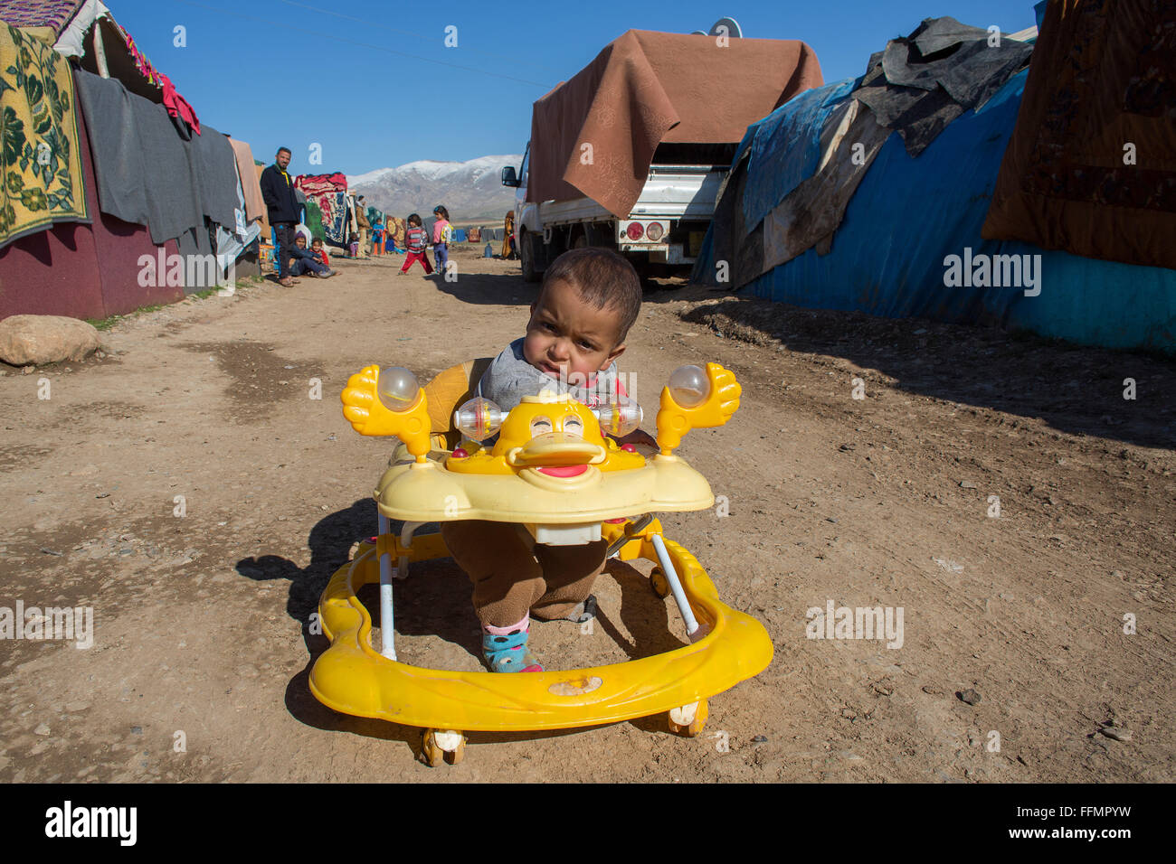 Flüchtlingskind in einem Flüchtlingslager im Norden des Irak Stockfoto