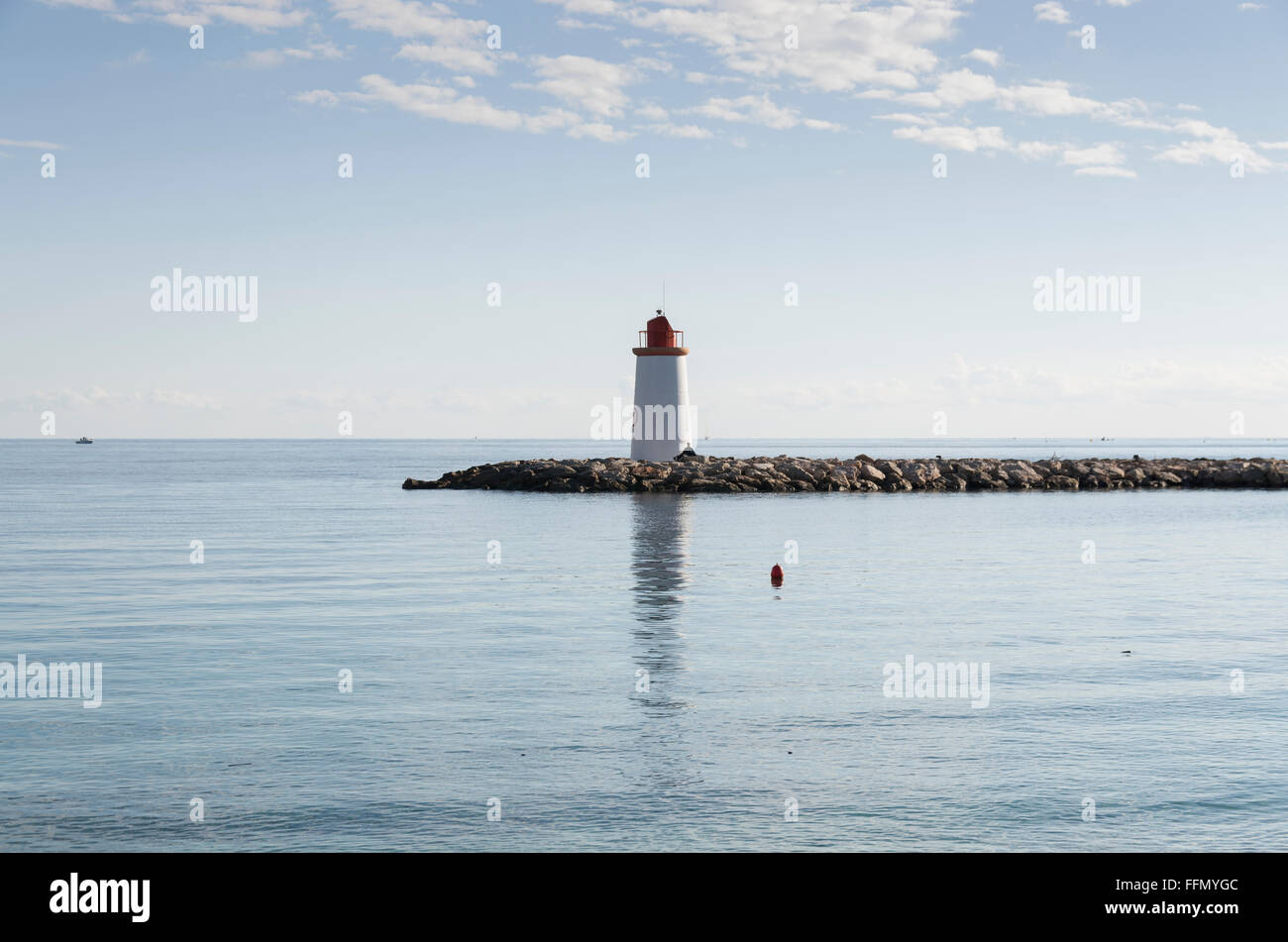 Hafen von Leuchtturm, Saint Jean Cap Ferrat, Alpes Maritimes, Cote d ' Azur, Cote Azur, Frankreich, Europa. Tourismus, Reisen, sonnig Stockfoto