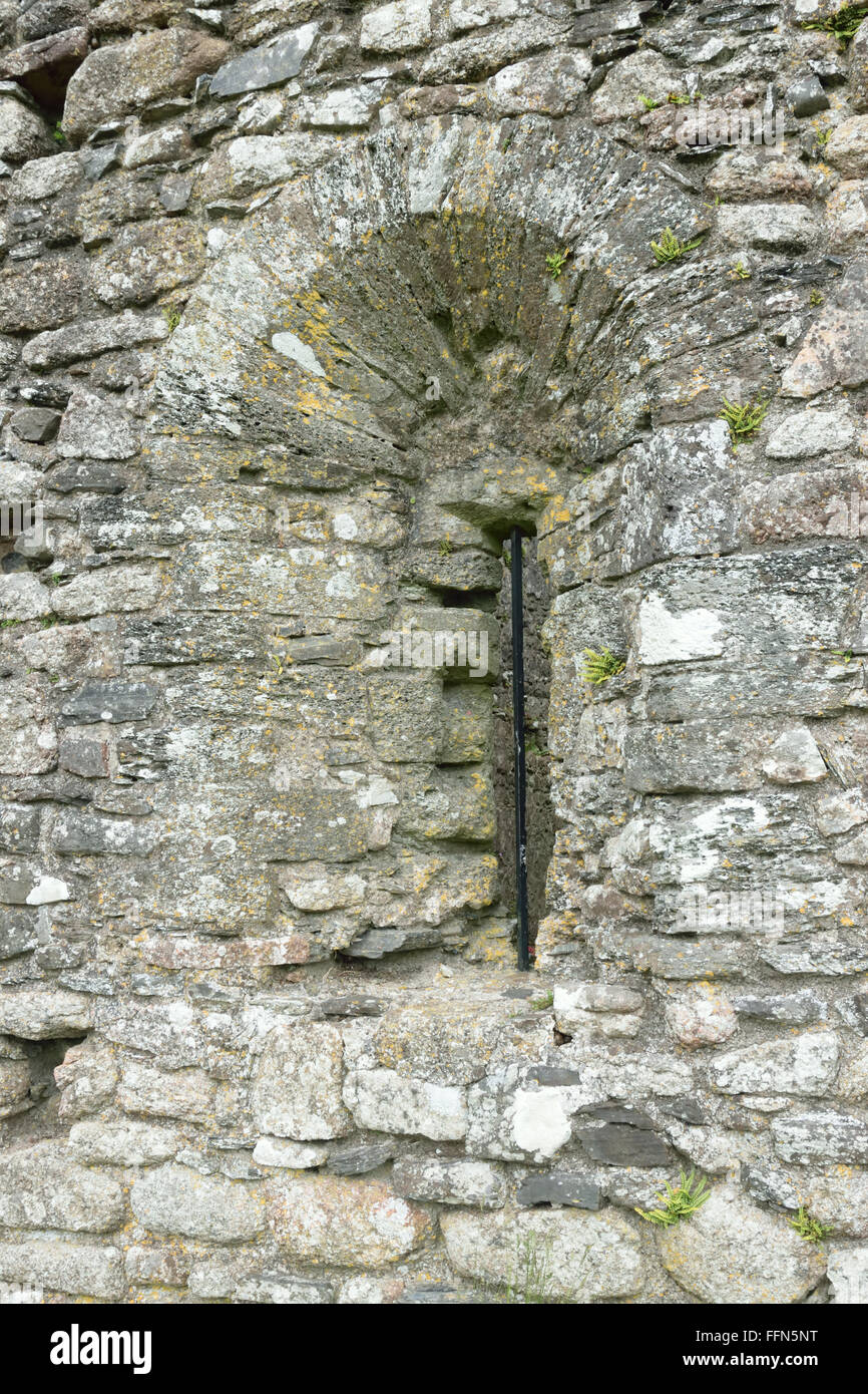 Fenster in Lydford Schloß ca. 1195. Stockfoto