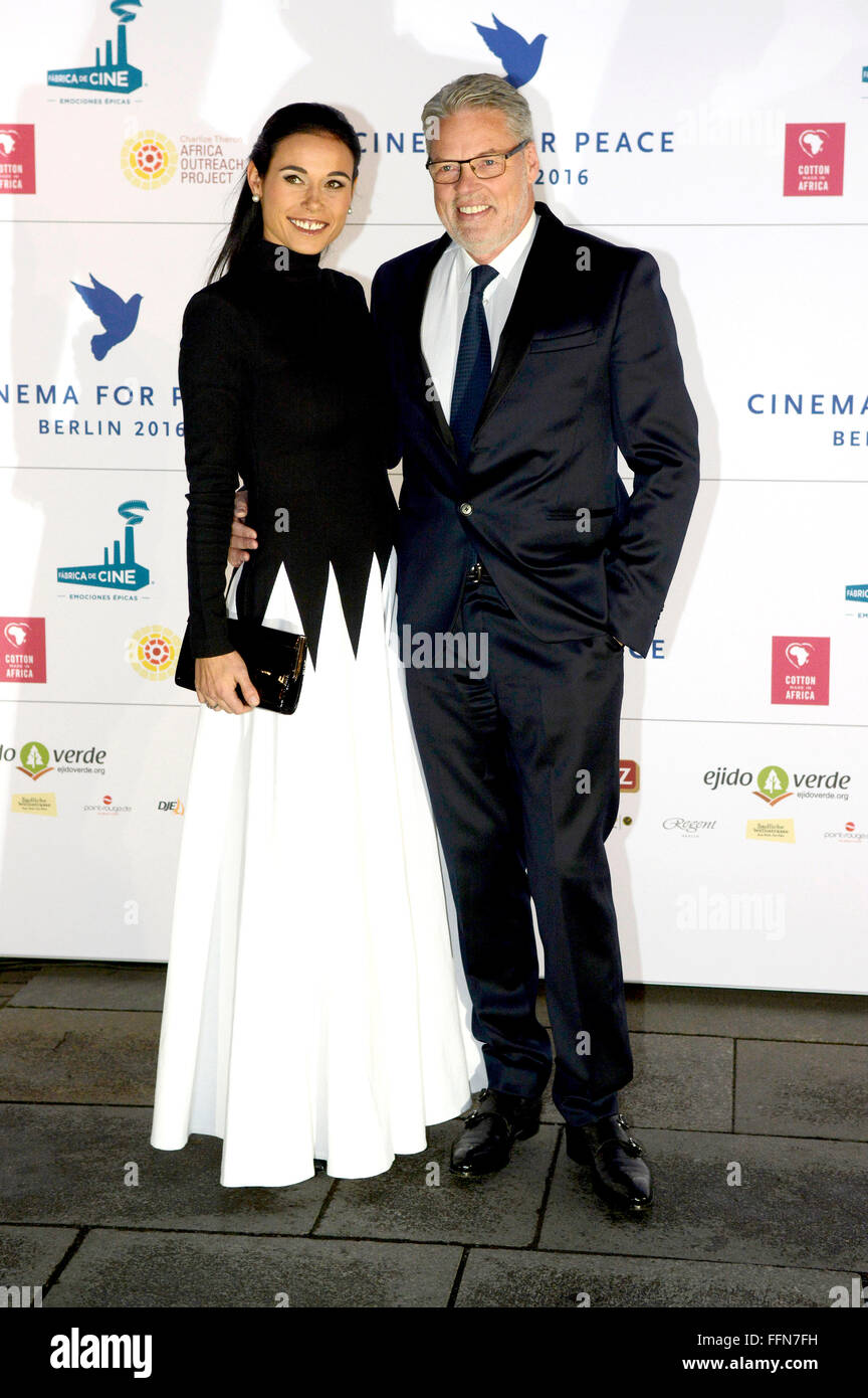 Berlin, Deutschland. 15. Februar 2016. Heiner Kamps und Frau Ella Teilnahme an das Kino für Frieden Gala 2016 im Konzerthaus am 15. Februar 2016 in Berlin, Deutschland. / Bild Allianz Credit: Dpa/Alamy Live-Nachrichten Stockfoto