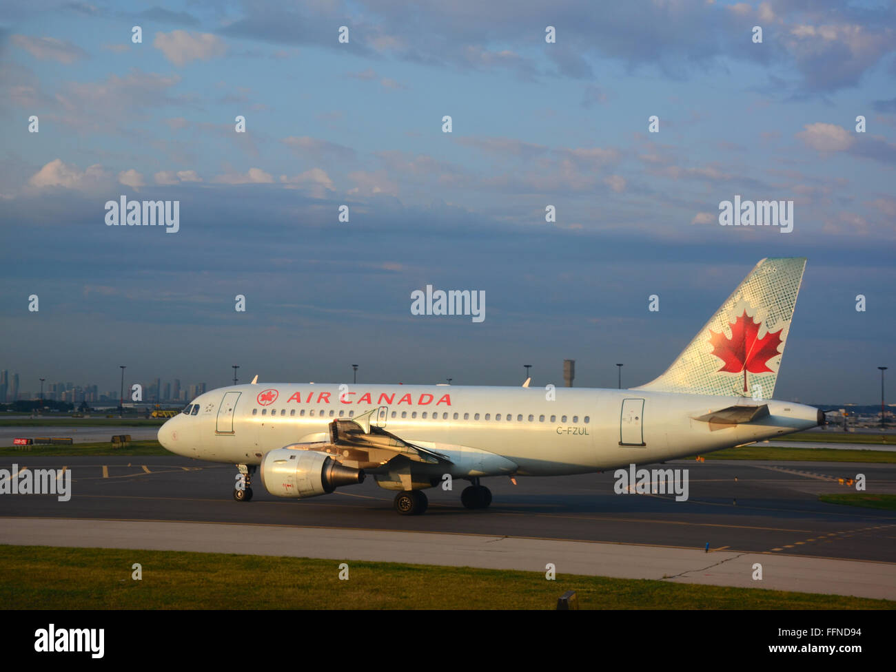 Air Canada Flugzeug am Pearson Airport, Toronto, Kanada Stockfoto