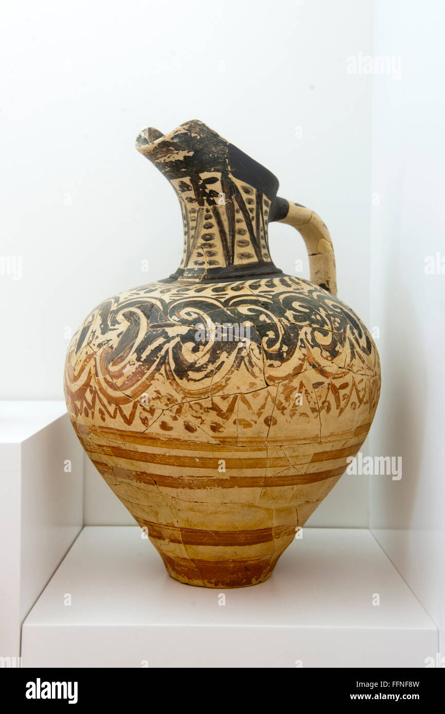 Griechenland, Kreta, Agios Nikolaos, Archäologisches Museum, Vase, Fundstück aus Malia Stockfoto
