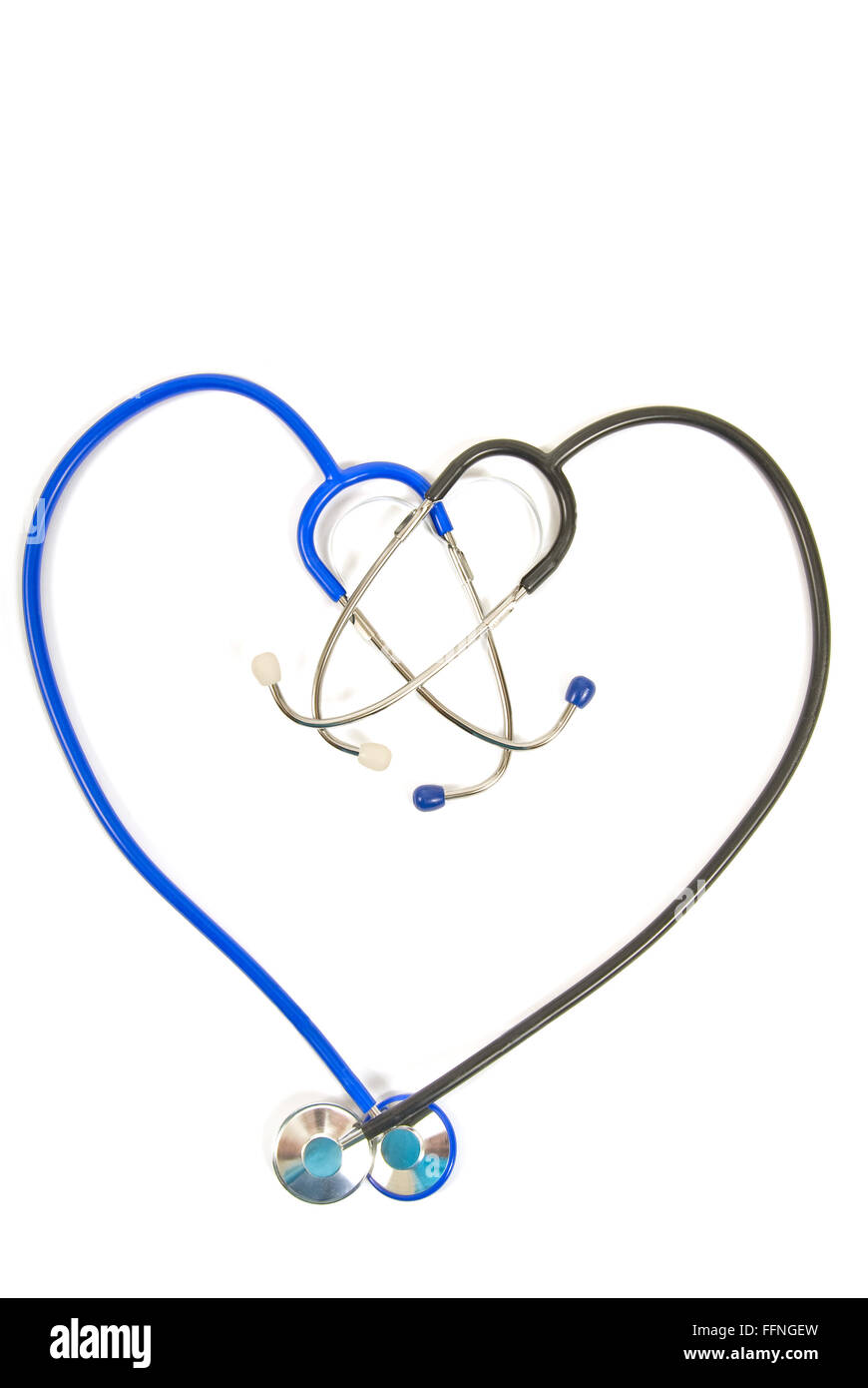 Stethoskope in ein Herz geformt Stockfoto