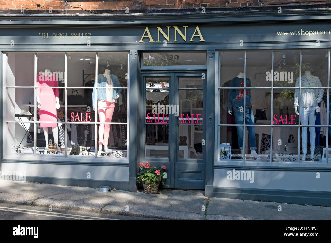 Anna, Damen Kleidung Shop Woodbridge Suffolk UK Stockfoto