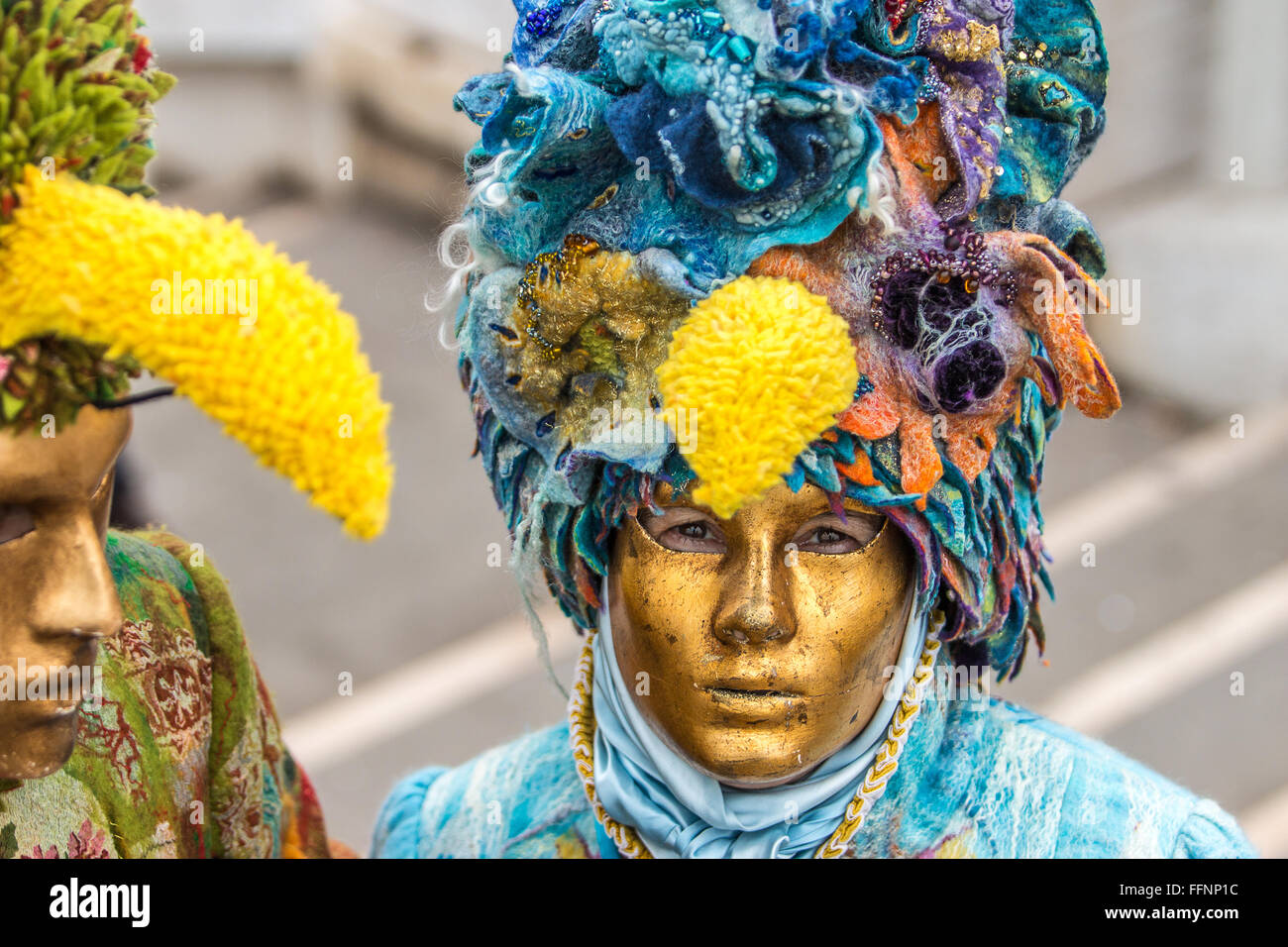 Venedig Karnevalskostüm und Maske Stockfoto