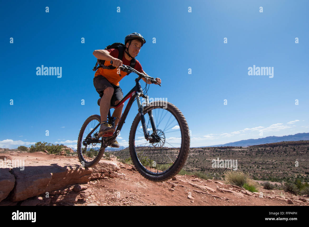 Brian Prescott Mountainbiken Porcupine Rim Trail in der Nähe von Moab Utah Stockfoto