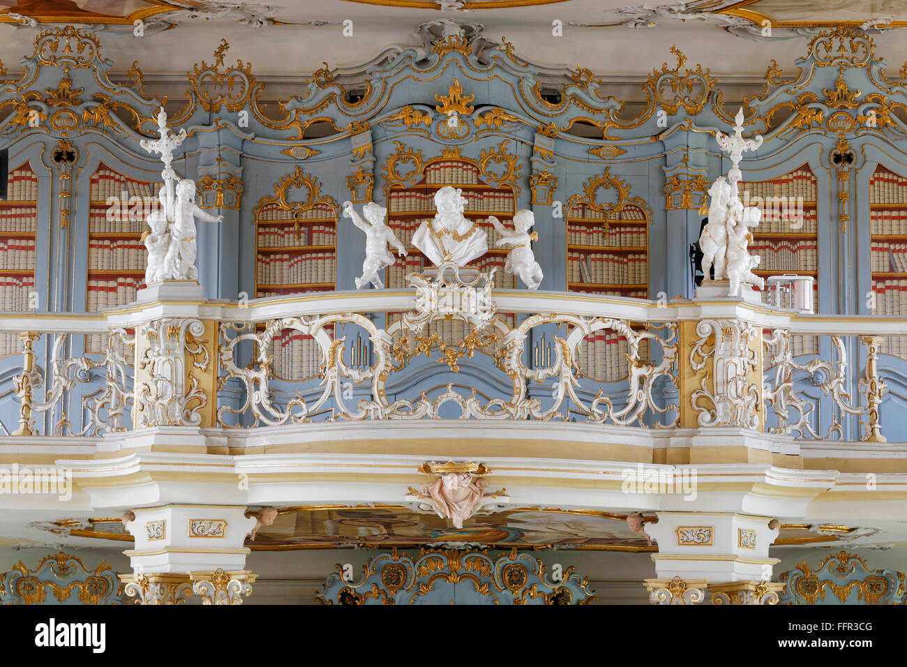 Galerie, Rokoko-Bibliothek, Schussenried Abbey, Bad Schussenried, Oberschwaben, Swabia, Baden-Württemberg, Deutschland Stockfoto