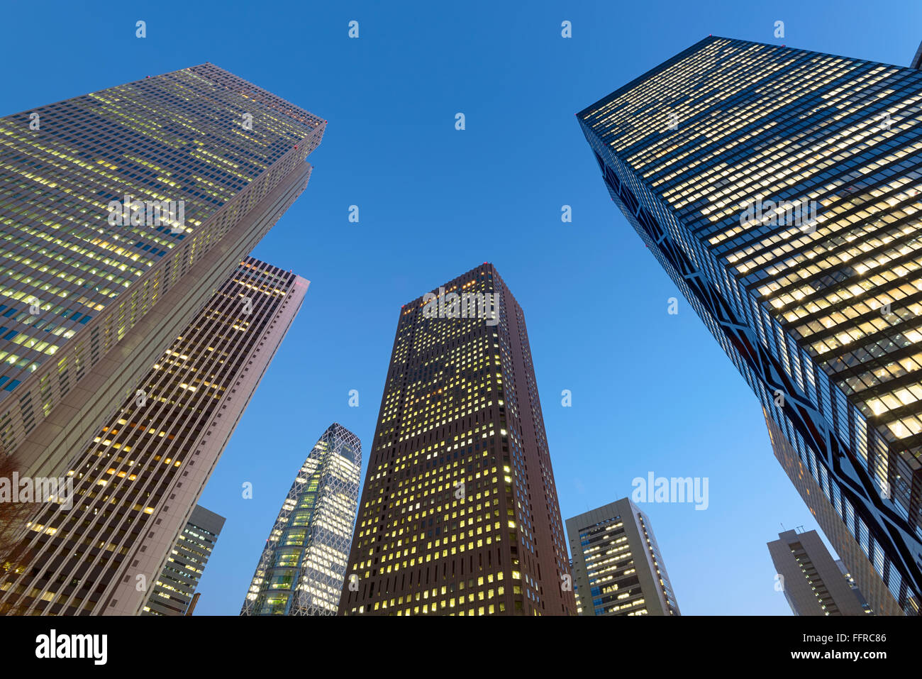 Wolkenkratzer in Shinjuku, Tokyo - Japan Stockfoto