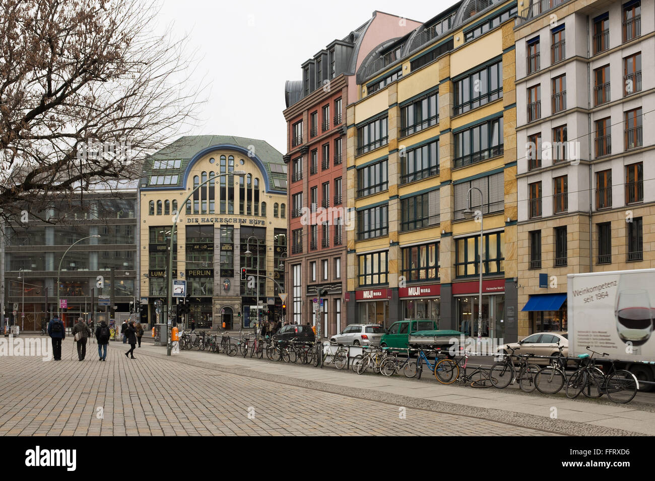 BERLIN - Februar 16: Die "Hackeschermarkt" in Berlin am 16. Februar 2016. Stockfoto