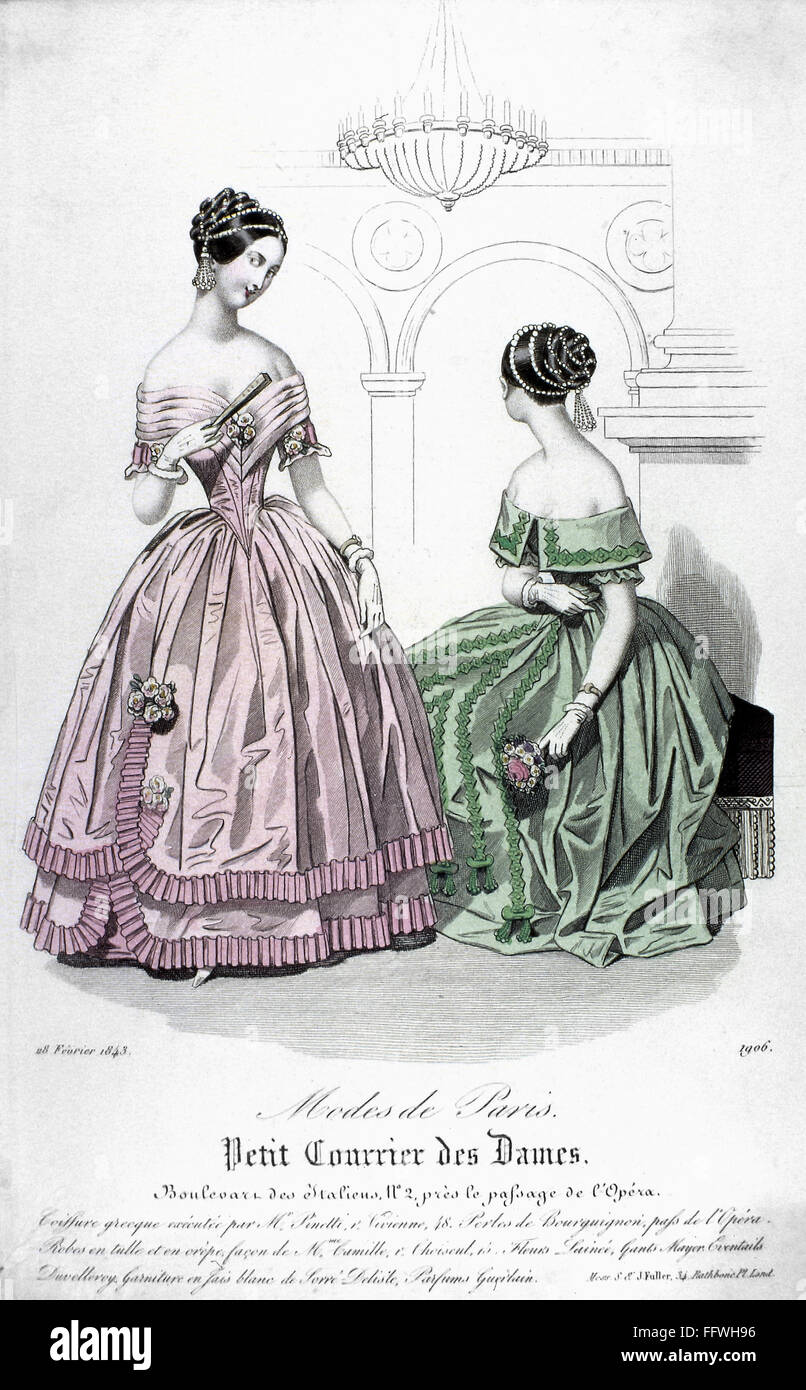 DAMENMODE, 1843. /nTwo junge Gesellschaft Frauen tragen Ballkleider mit  griechischen Frisur. Französische Farbe Mode-Platte von "Petit Courrier des  Dames" 1843 Stockfotografie - Alamy