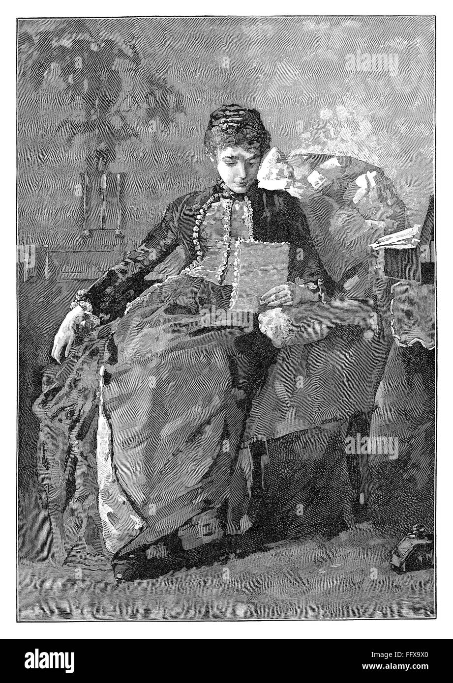 Schwarz / weiß-Gravur einer viktorianischen Dame liest einen Brief in einem Sessel sitzend. Stockfoto