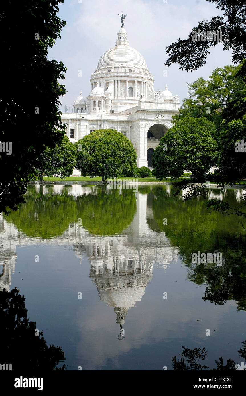 Reflexion von Victoria Denkmal in Teich Kuppel mit beweglichen