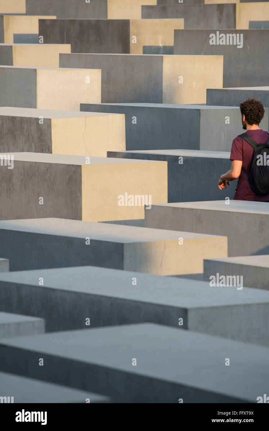 Berlin. Deutschland. Holocaust-Mahnmal / Denkmal für die ermordeten Juden Europas. Stockfoto