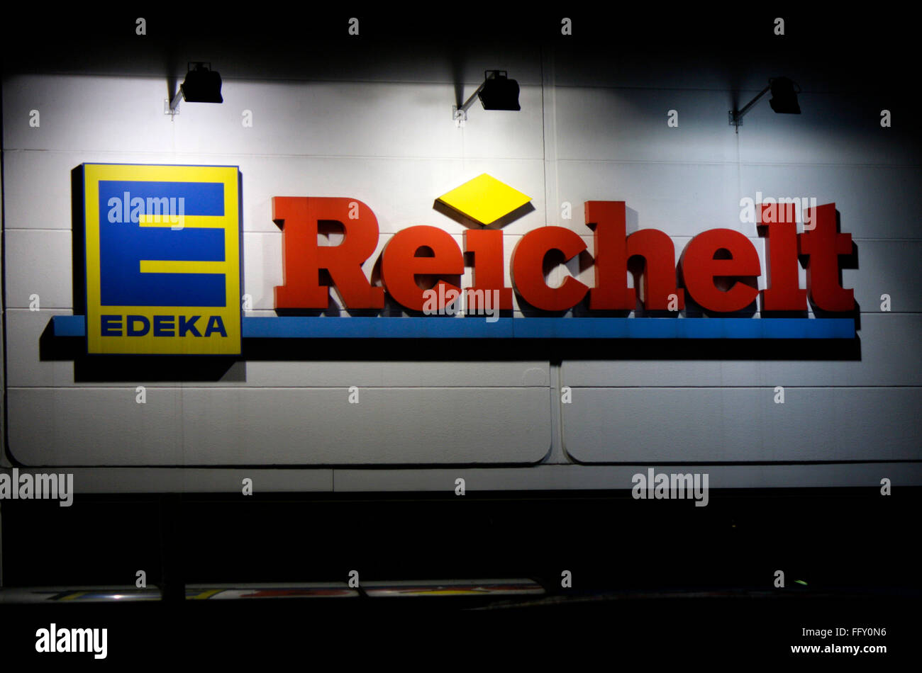 Markenname: "Edeka" / "Reichelt", Berlin. Stockfoto