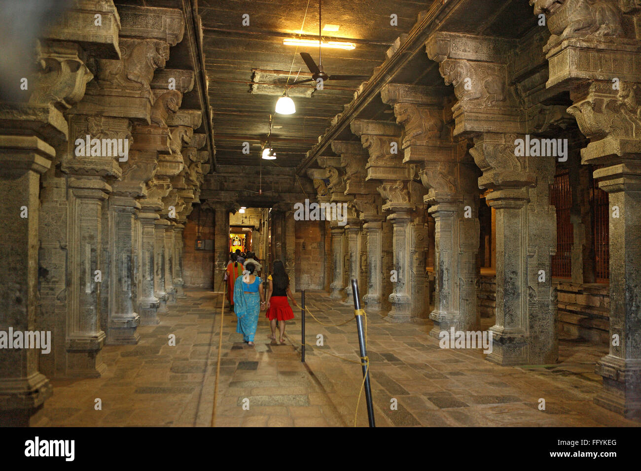Stein Spalten Hall der Brihadishwara-Tempel Vishwakarma Tamil Nadu, Indien Stockfoto