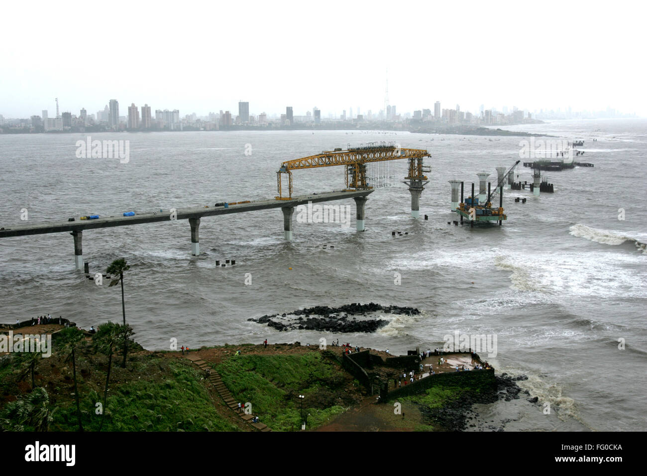 Eine Luftaufnahme des Bandra Band stehen und der Baustelle Bandra Worli Sea link Arabische Meer Bombay Mumbai Maharashtra Stockfoto