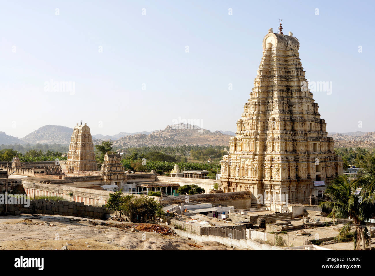 Virupaksha Tempel, Hampi, Hampe, Vijayanagara, UNESCO-Weltkulturerbe, Hospet, Hosapete, Bellary, Karnataka, Indien, Asien Stockfoto