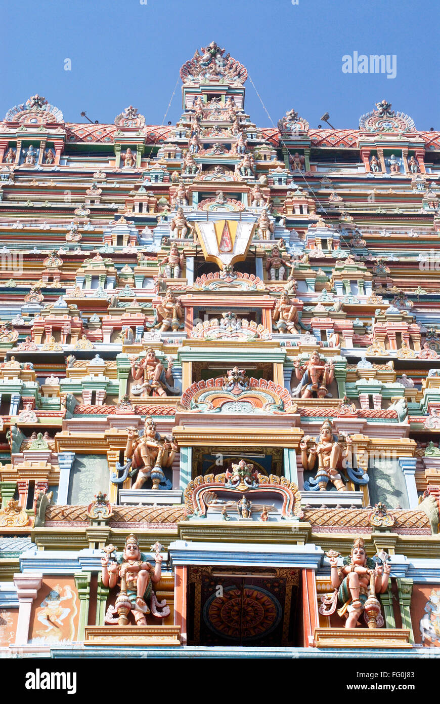 Rajagopuram verziert Reich Stuck Zahlen beeindruckend Gateway Sri