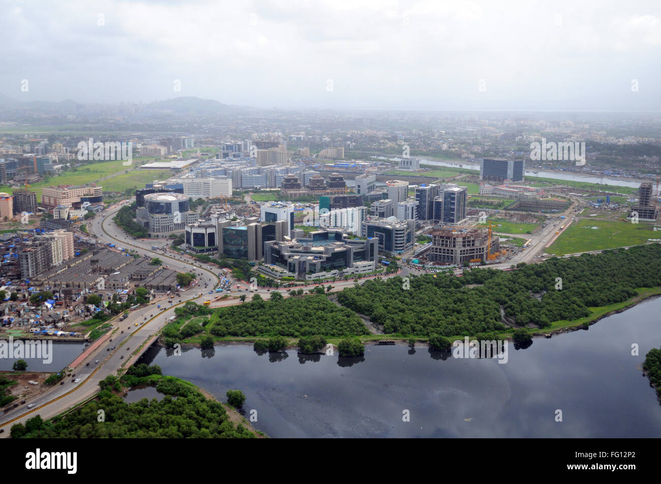 Luftaufnahme von Bandra Kurla Komplex und Mithi river Bombay Mumbai Maharashtra Indien Stockfoto