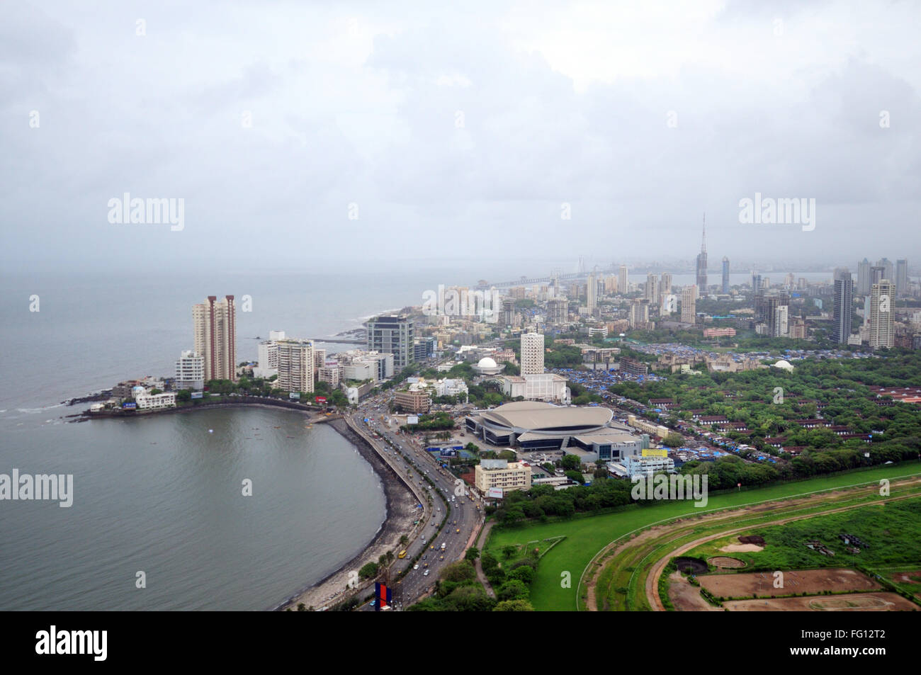 Luftaufnahme der Worli mit Daria Mahal und Vallabhbhai Patel Stadion