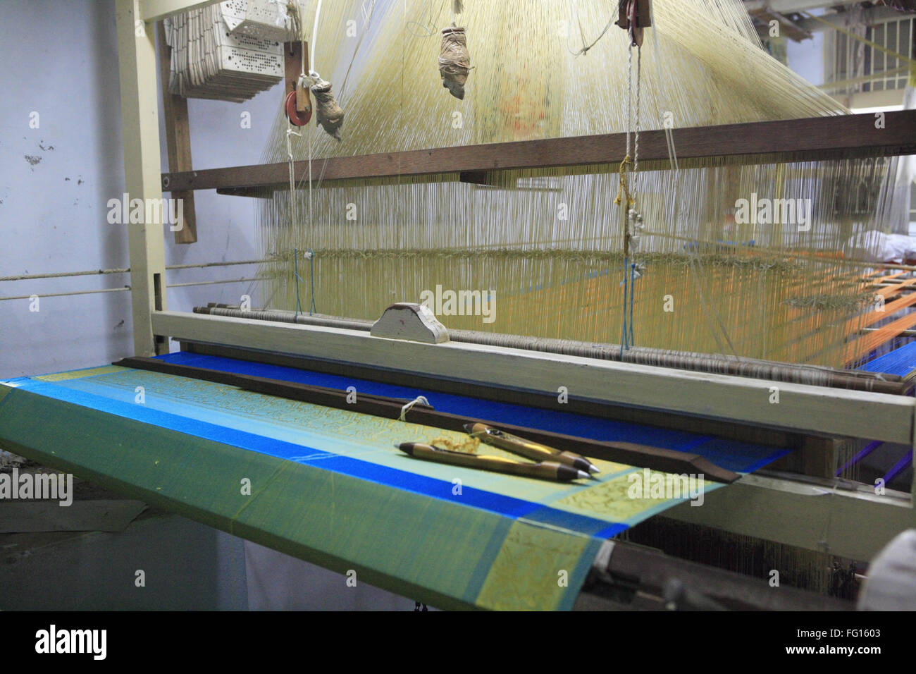 Handwebstuhl von Kanchipuram Seide Saris, Distrikt Kanchipuram, Tamil Nadu, Indien Stockfoto