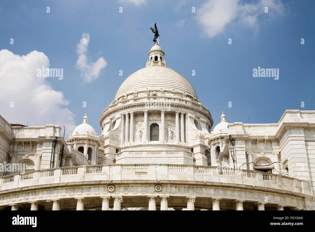 Victoria Denkmal beeindruckende Erinnerung an Raj weißen Marmor Museumshaus, Calcutta jetzt Kolkata, Westbengalen, Indien Stockfoto