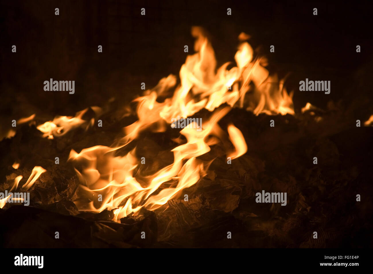 Fünf Elemente der Natur Feuer Flamme, Cochin jetzt Kochi, Kerala, Indien Stockfoto